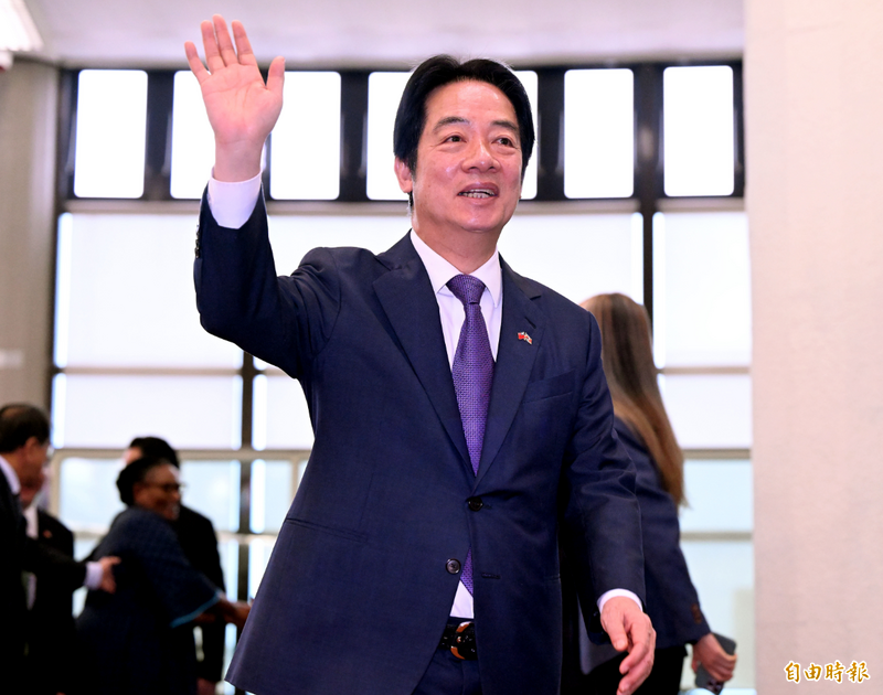 總統賴清德5日搭乘史瓦帝尼國王專機返抵台灣。(記者朱沛雄攝) 總統賴清德5日搭乘史瓦帝尼國王專機返抵台灣。(記者朱沛雄攝)
