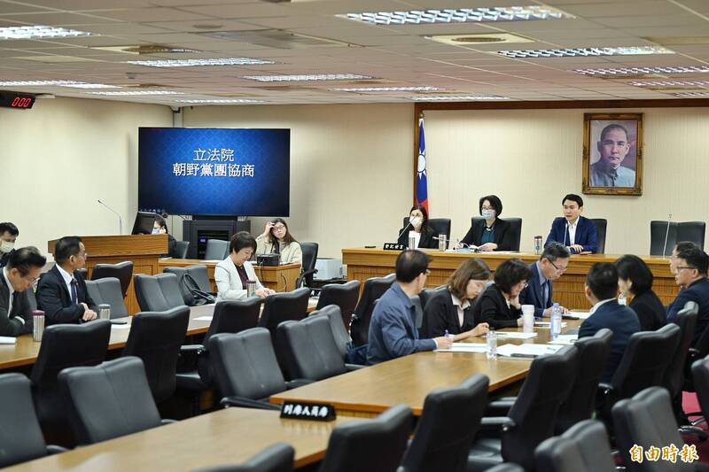 國民黨又放鳥！譴責中共粗暴阻撓我元首出訪 協商僅10分鐘散會