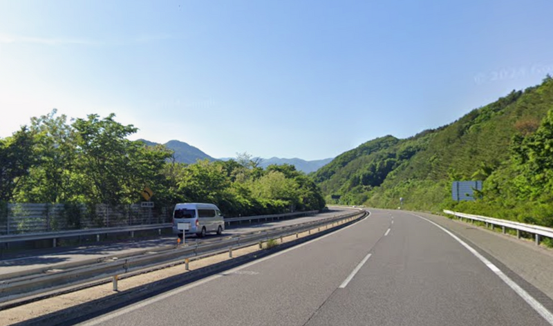 日本福島高速公路驚傳巴士撞護欄 釀1死26傷