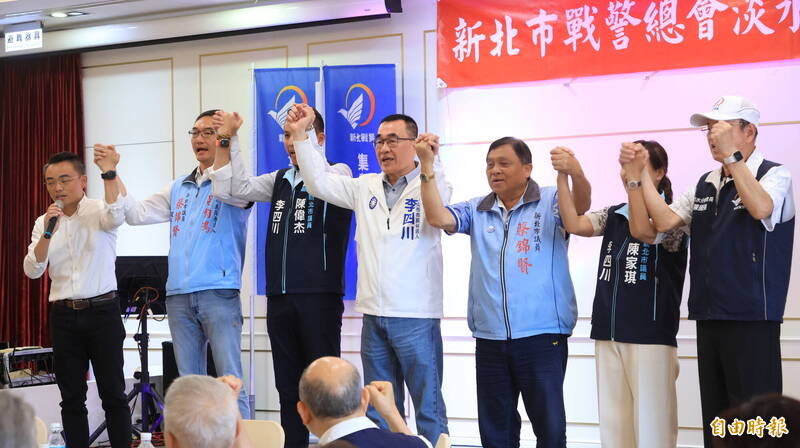 李四川酸蘇巧慧「一代傳一代」命較好「歹命做工程曬黑」又被抹更黑