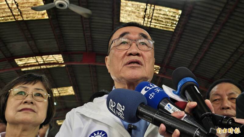 傳蘇巧慧喊「尊侯」吸藍營票 李四川提蘇貞昌揭父女差異