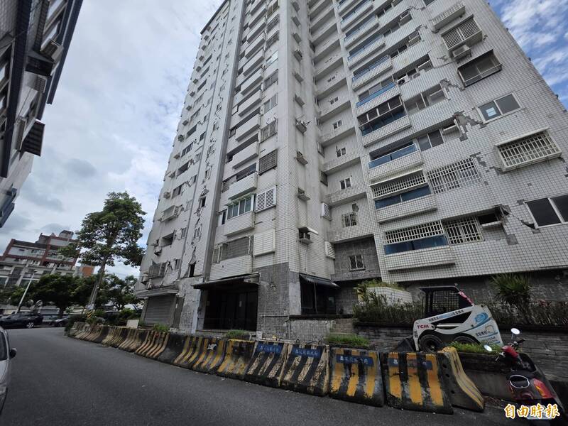 0403地震蓮花大樓補強動工 國震中心：花蓮4社區進入施工階段