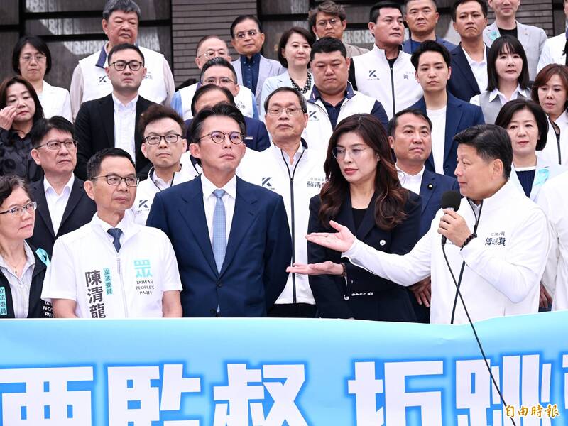 7800億折衷版軍購 傅崐萁從中穿梭「眾太陽」促成