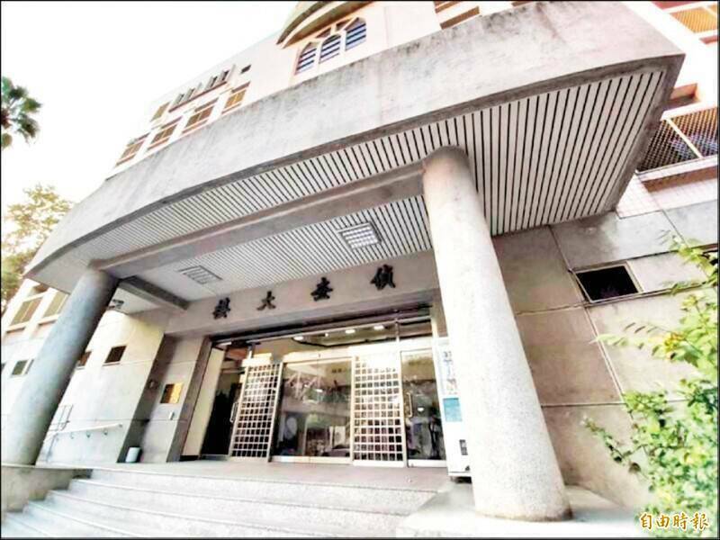 規避2100萬查詢費查104銀行履歷20萬筆 智誠負責人劉富翰等5人起訴