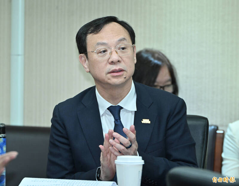 三班護病比恐跳票？ 石崇良揭上路時間3考量