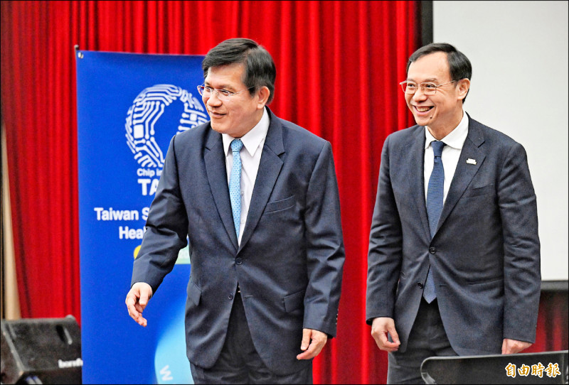 前進WHA 我場外辦智慧醫療展