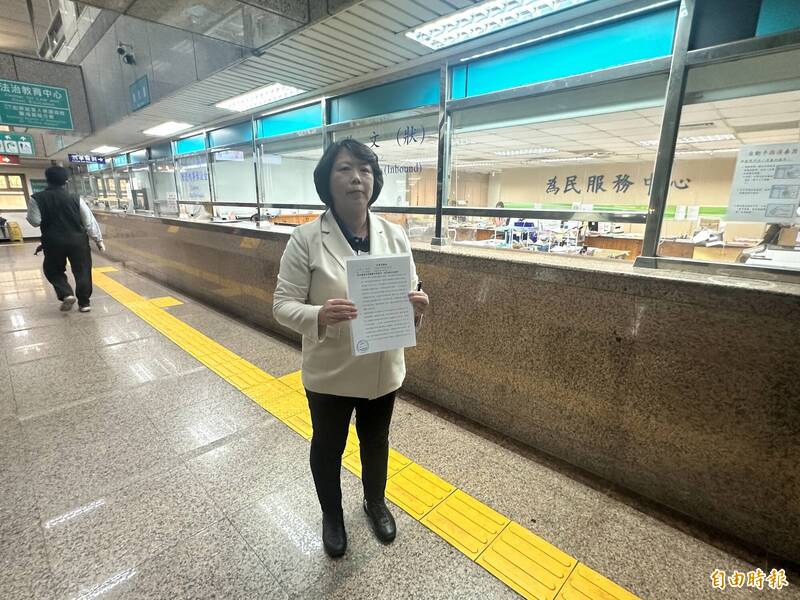 基隆鴨子船億元標案分拆恐涉弊?市議員今告發謝國樑涉犯圖利罪
