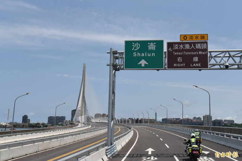 淡江大橋通車！橋管中心揭牌 淡水人引頸期盼
