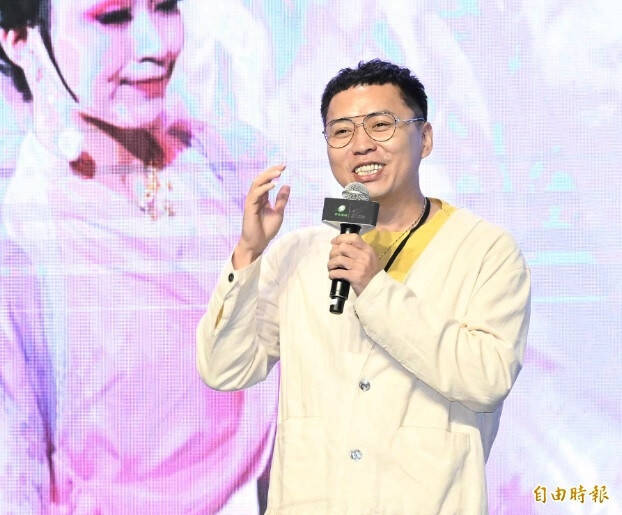 趁熟睡退褲強行翻正面摸......台灣戲曲學院狼師李菄峻性侵4學生起訴