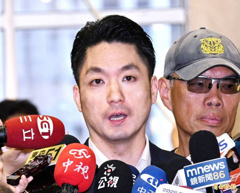 諷蔣萬安只學馬英九皮毛 周軒:滅鼠防治高雄都做的到,台北不知道?