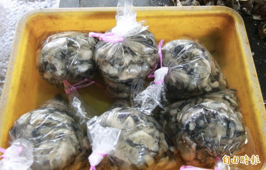 清明後不跌反漲!王功蚵仔一斤200元 蚵農揭背後原因