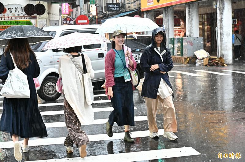週四中部以北降雨明顯 午後山區防大雨