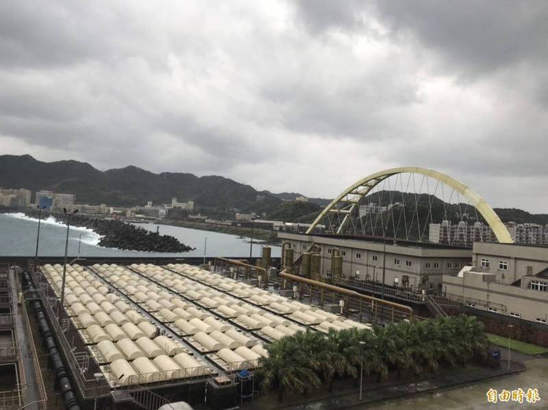 和平島污水廠遭濫倒廢棄物 基檢搜索市府工務處等15地、約談下水道科長