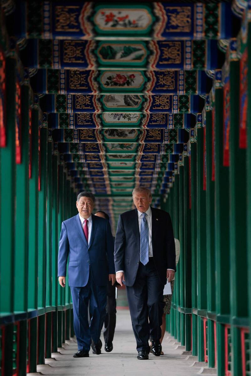 美国总统特朗普近日访华与中国国家主席习近平会谈,习特二人继昨日在北京人民大会堂会面,今日更到北京中南海会晤。 (法新社)
