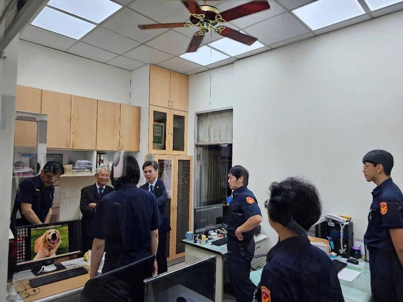 司法院推AI減輕基層負擔 代理院長謝銘洋首度訪察金門法院