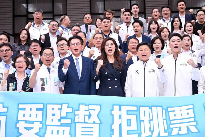台灣國防預算大砍4成 日媒質疑台灣在野黨防衛意識 憂降台海嚇阻力