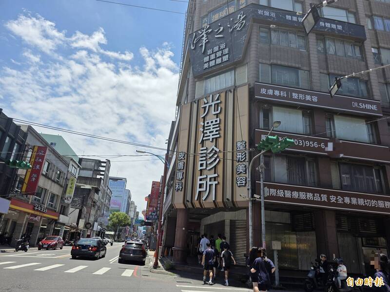醫美偷拍疑雲延燒 光澤羅東店查獲可疑攝影設備店長10萬交保