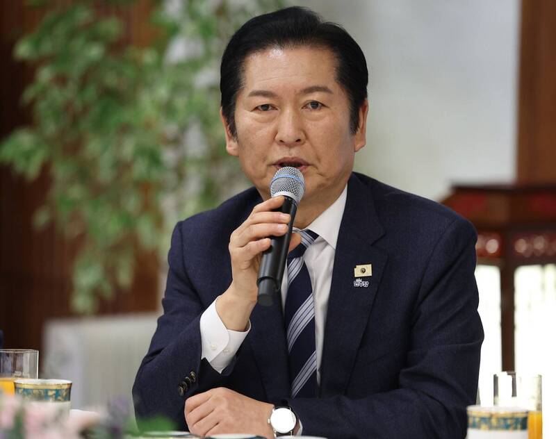 南韓星巴克「坦克日」在民主傷痕撒鹽 執政黨魁要求黨內別去消費