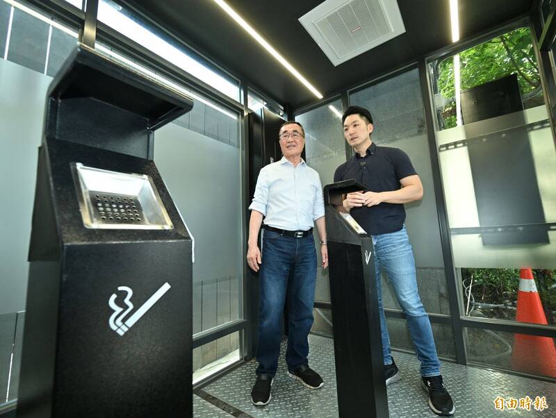 李四川:新北無菸害商圈從耶誕城做起