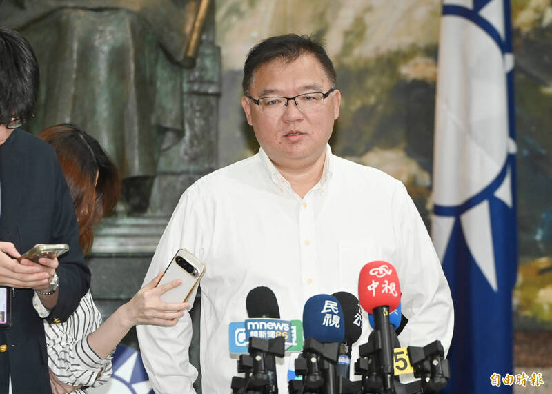 槓金溥聰沒委託書 李德維:發稿蓋基金會的章就代表馬英九的意思?