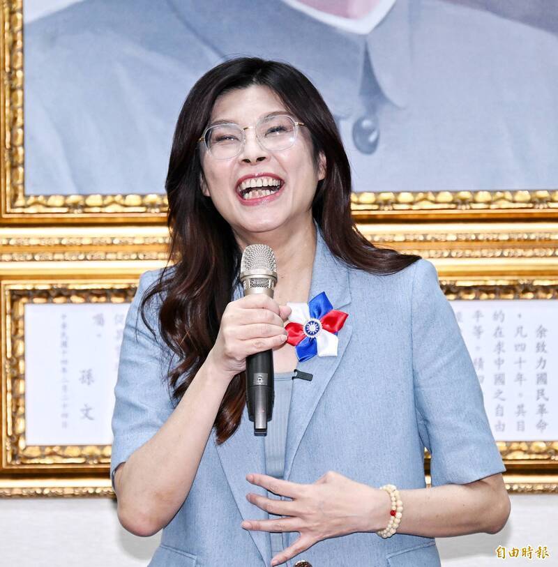 鄭麗文「強碰」李四川 張育萌諷:每個人都怕被抓到