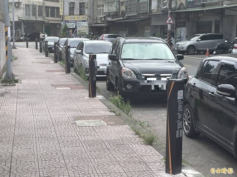桃園裝設2678智慧停車柱 年底2萬餘路邊停車格全面升級