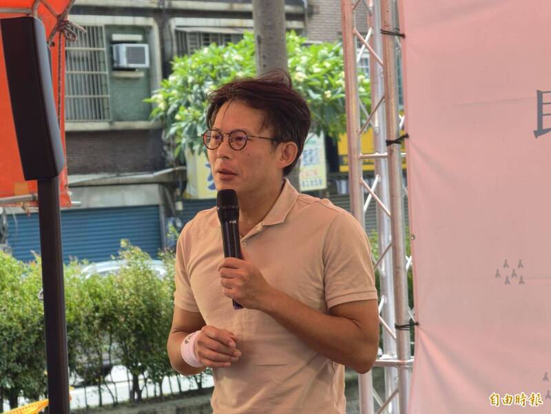 美暫停對台140億元軍售 黃國昌呼籲政府要求美國說明清楚