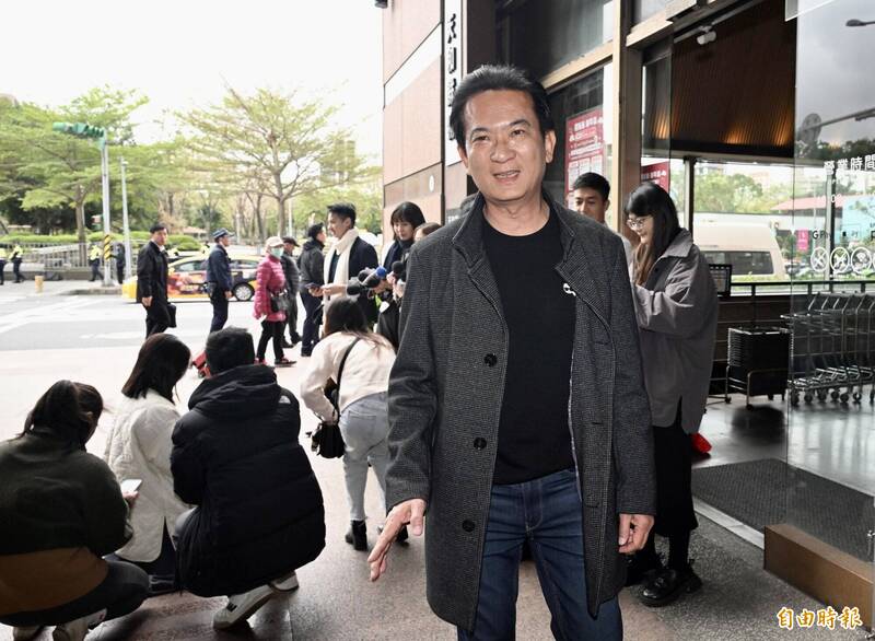 指馬英九陷窘境 林俊憲:晚年醜態咎由自取