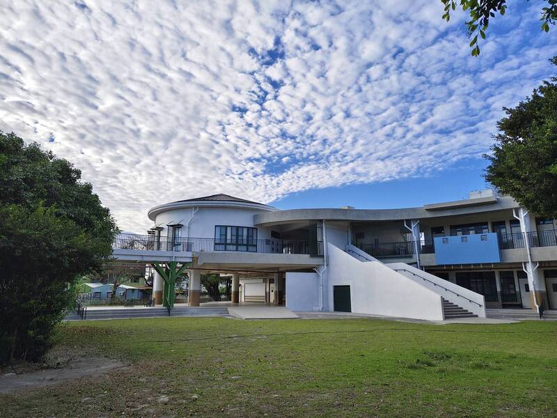 潮州四林國小新校舍落成 大武山下森林門戶創造在地環境共生關係