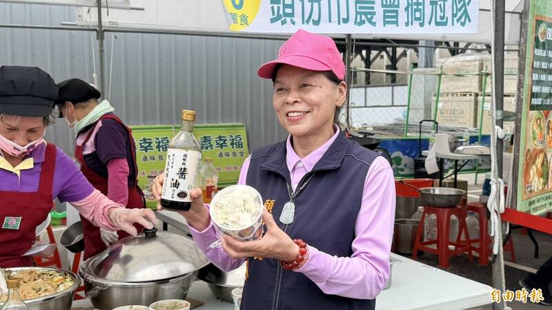 頭份四月八「炒米粉大賽」高手雲集 民眾相揪啖美食