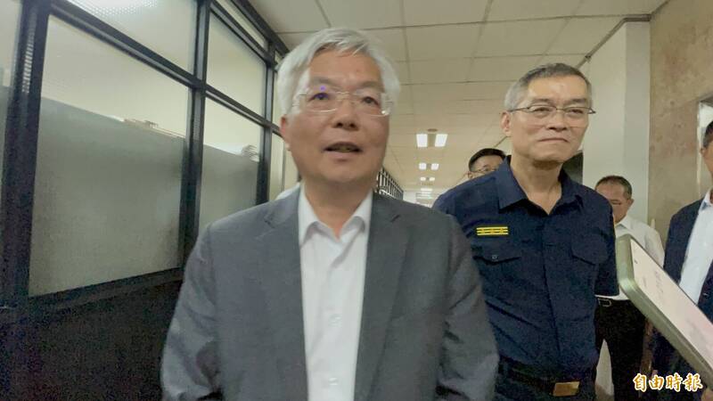 警政署長南下高雄視察九合一選舉維安 指示查賄制暴防賭