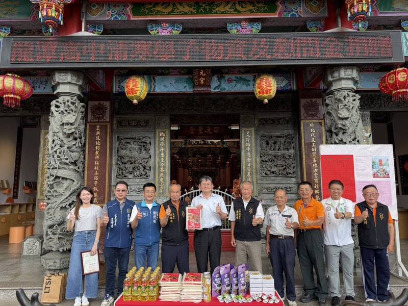 桃園龍潭龍元宮善舉!發放近50萬慰問金助91位清寒學子安心就學