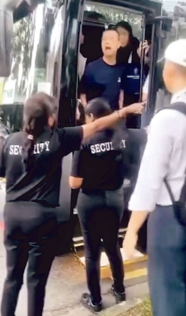 「X你XX」!香港中學校長到新加坡 疑當眾飆罵保全