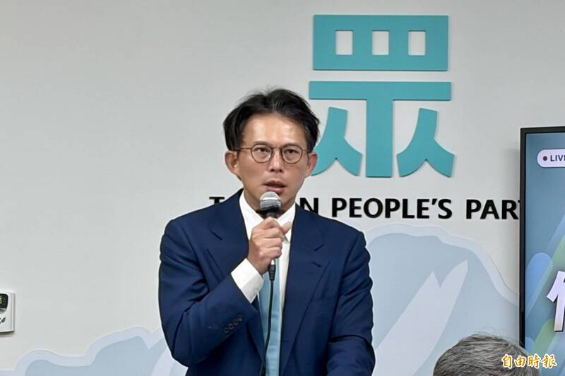 沈伯洋存款18萬遭質疑 四叉貓：黃國昌夫婦現金「是0元」耶