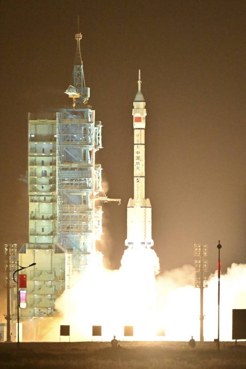 國民黨大讚中國火箭!他參與SpaceX發射升空 本人親留言酸爆