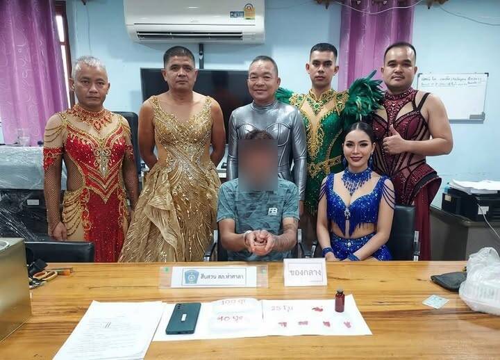 泰國5壯警反串舞孃 混入民俗慶典生擒毒販