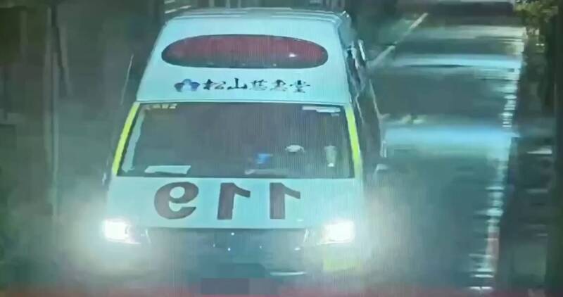 不滿妻聲請保護令還轉移土地 74歲翁勒斃妻 法院裁准收押