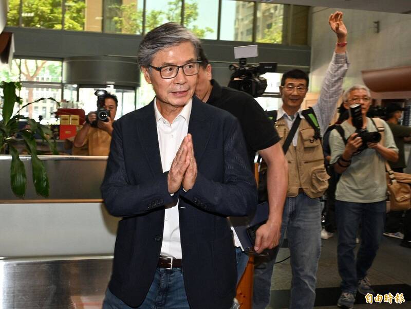 稱周美青和馬英九住對街被誤會「分居」 金溥聰致歉