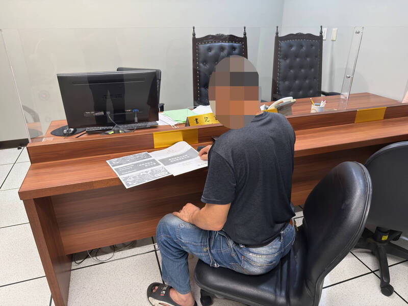 拒酒測罰18萬險被強制解約壽險 粗工求留「棺材本」獲分期