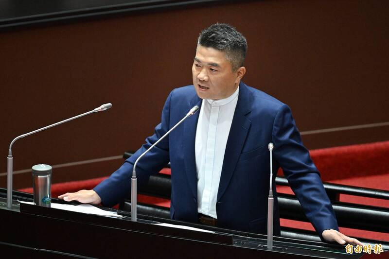 顏寬恒涉詐108萬助理費判7年10月上訴 最高法院撤銷發回更審