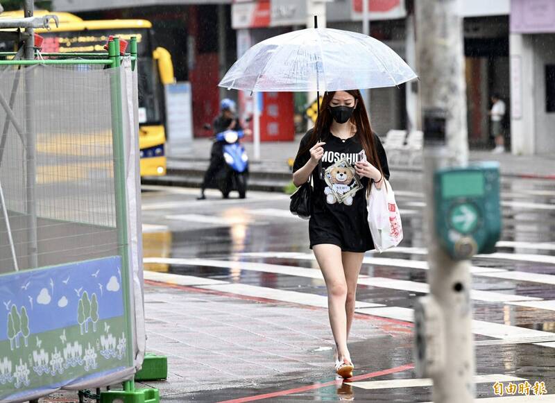 7縣市大雨特報！氣象署：恐有短延時強降雨