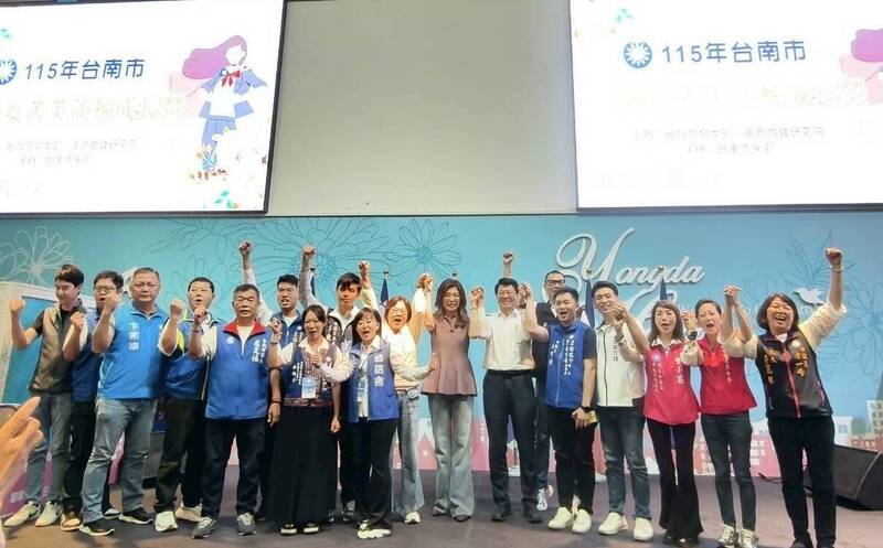 上次只差一點點!鄭麗文台南婦女菁英營力挺謝龍介