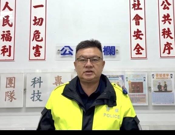 開豪車自稱「所長友人」衝玉山登山口 阿里山派出所長發聲了