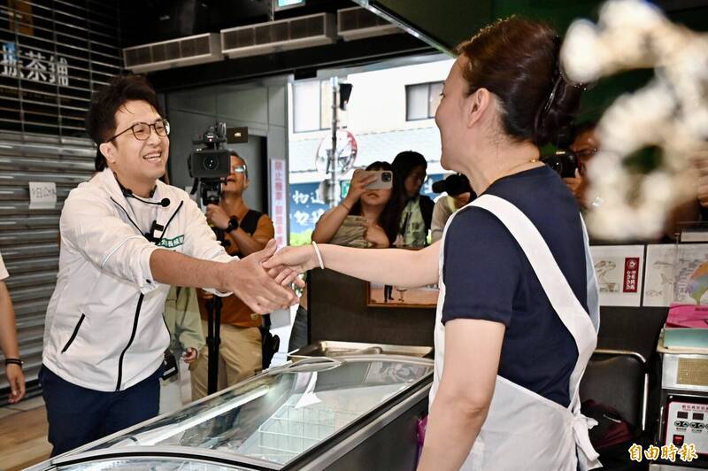 沈伯洋拋兒童政策!「親子同行卡」每月600點可用藝文、運動場館等