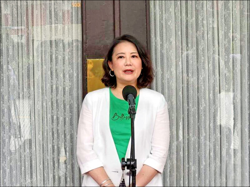 翁曉玲連提7組織修法 首長代理限6個月》 學者批擴權 有侵犯人事權之虞