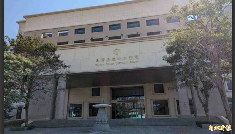 手機被利刃劃數個X!嘉義老師告學生、校方 求償200萬結果揭曉
