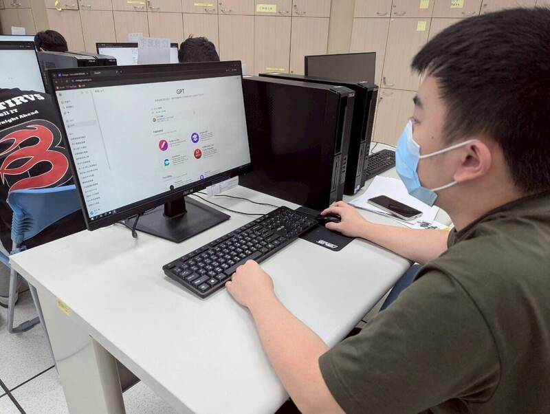 入伍前不再有空窗期 新北役前職訓免費專班即起報名