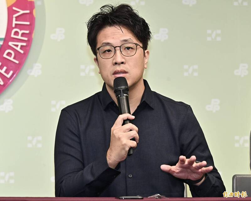 網稱黑熊學院募3千萬「沈伯洋很會賺」 徐國勇轟不正當聯結