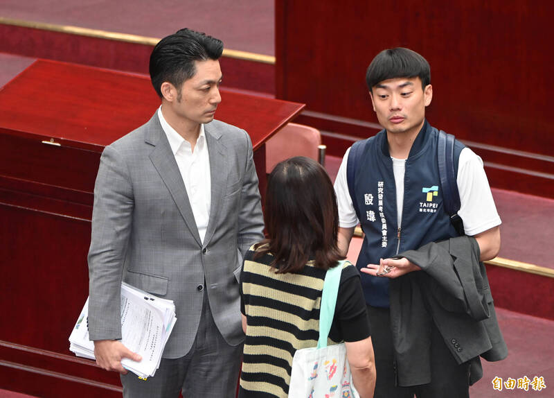 詹凌瑀酸蔣萬安備詢是「殷瑋答」 直言盧秀燕總統夢碎