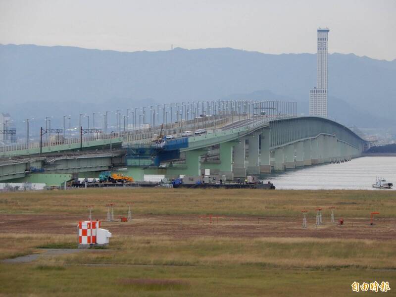 飛大阪注意! 「薔蜜」颱風來襲 關西機場聯絡橋3日凌晨恐封閉